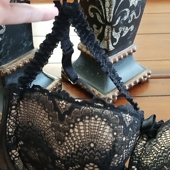 ADORE ME lace bra - Picture 4 of 11